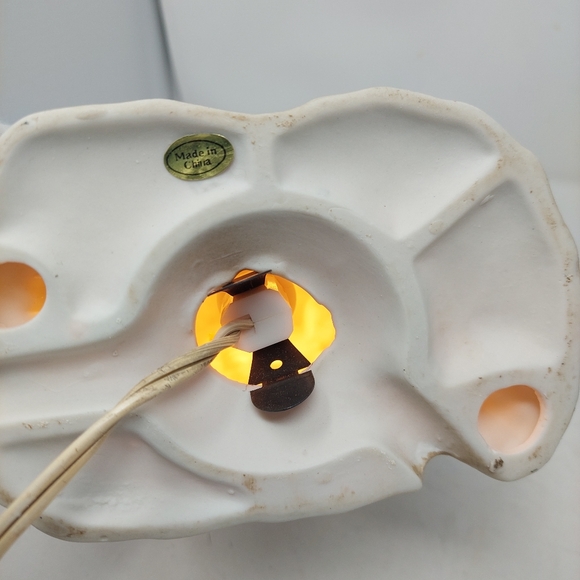 Vintage 1992 Fabri Center Christmas Village Gift Shop Hand Painted Porcelain - Picture 10 of 13